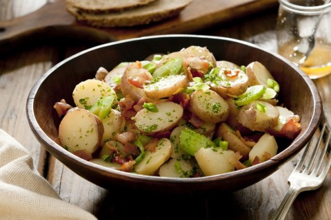 Salade de pommes de terre à l'alsacienne